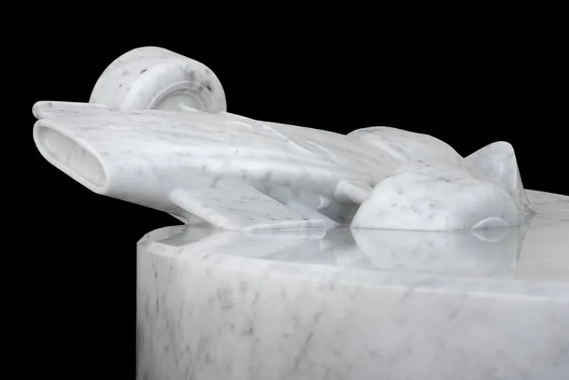 Pamono 312 B Sculptural Coffee Table in White Marble by Barberini & Gunnell> Tables