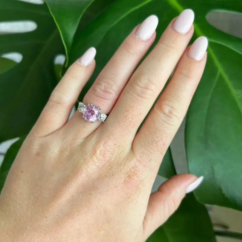 Pamono 5 Carat Pink Ceylon Sapphire and Diamond Gold Trilogy Ring> Rings