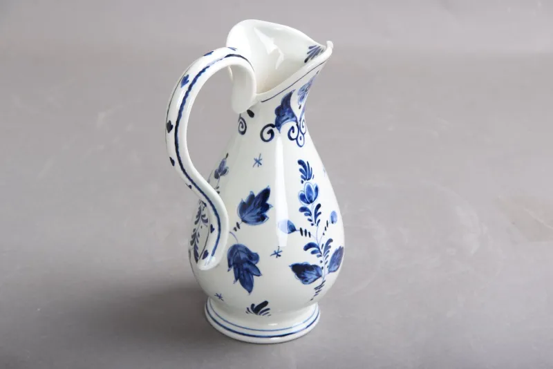 Outlet Pamono 4812 Delftware Jug from Royal Delft