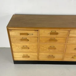Pamono 16 Drawer Oak Shop Counter, 1950s><noscript><img width=