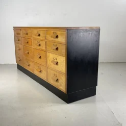 Pamono 16 Drawer Oak Shop Counter, 1950s><noscript><img width=