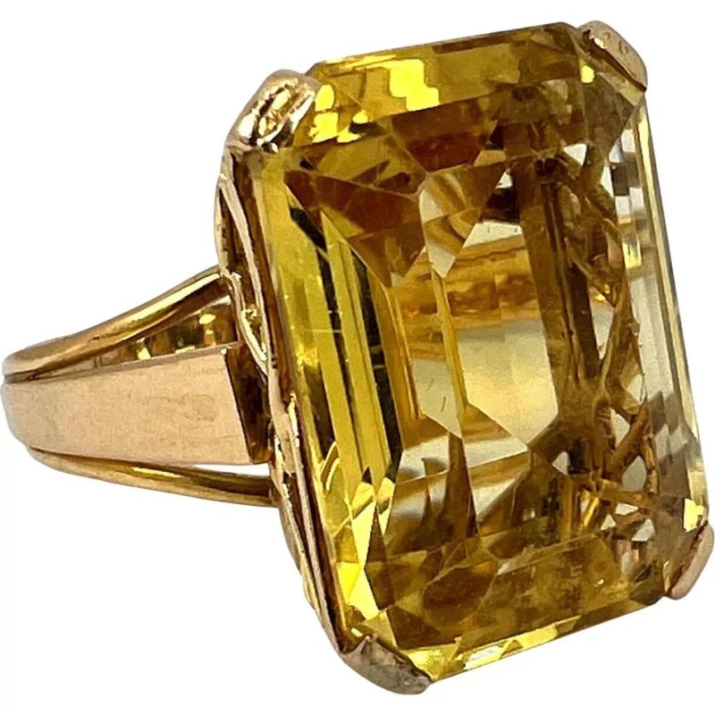 Pamono 18 Karat Cocktail Ring with Citrine, 1940s