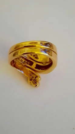 Clearance Pamono 18 Karat Gold Snake Ring with Diamonds, 2000s