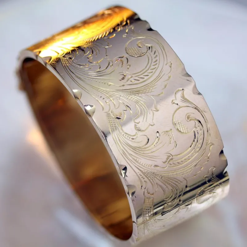 Clearance Pamono 18 Karat Rose Gold Wide Bangle Bracelet with Leaves Pattern, 1960s