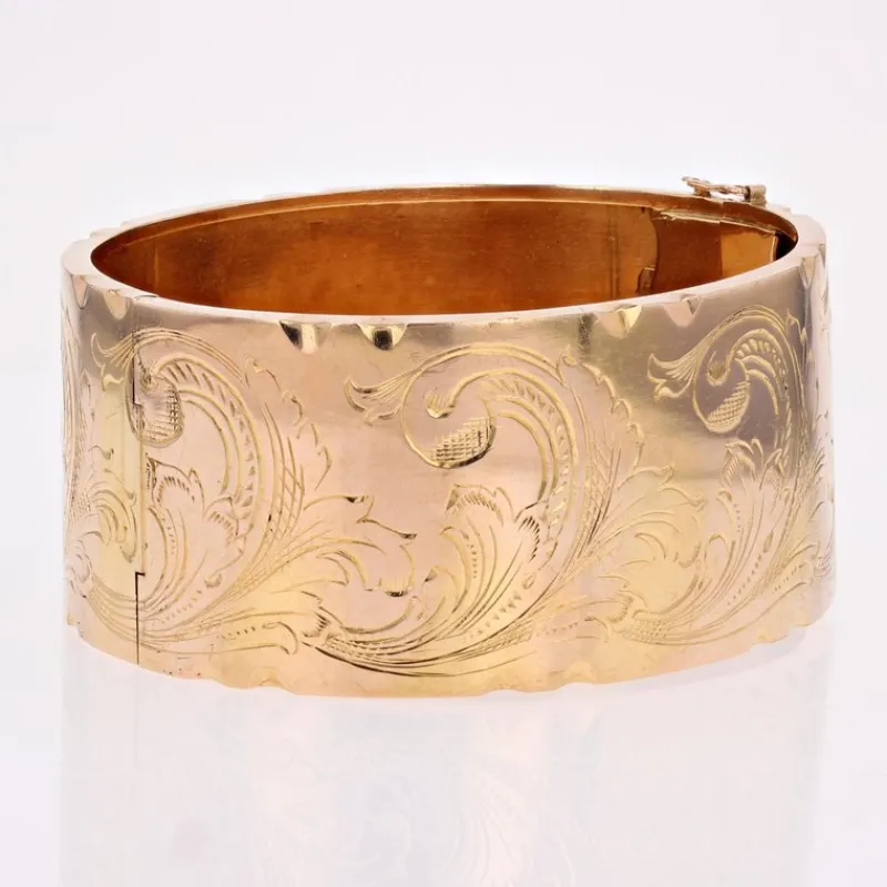 Clearance Pamono 18 Karat Rose Gold Wide Bangle Bracelet with Leaves Pattern, 1960s