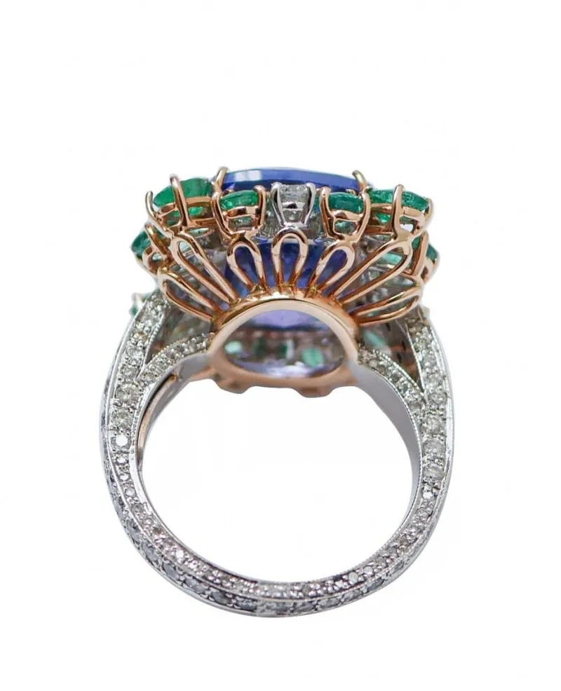 Pamono 18 Karat White and Rose Gold Ring with Tanzanite, Emeralds and Diamonds> Rings