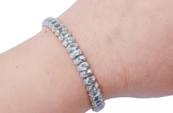 Hot Pamono 18 Karat White Gold Bracelet with Aquamarine and Diamonds