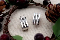 Pamono 18 Karat White Gold Earrings with Alternating Bands and Brilliant-Cut Diamonds, Set of 2
