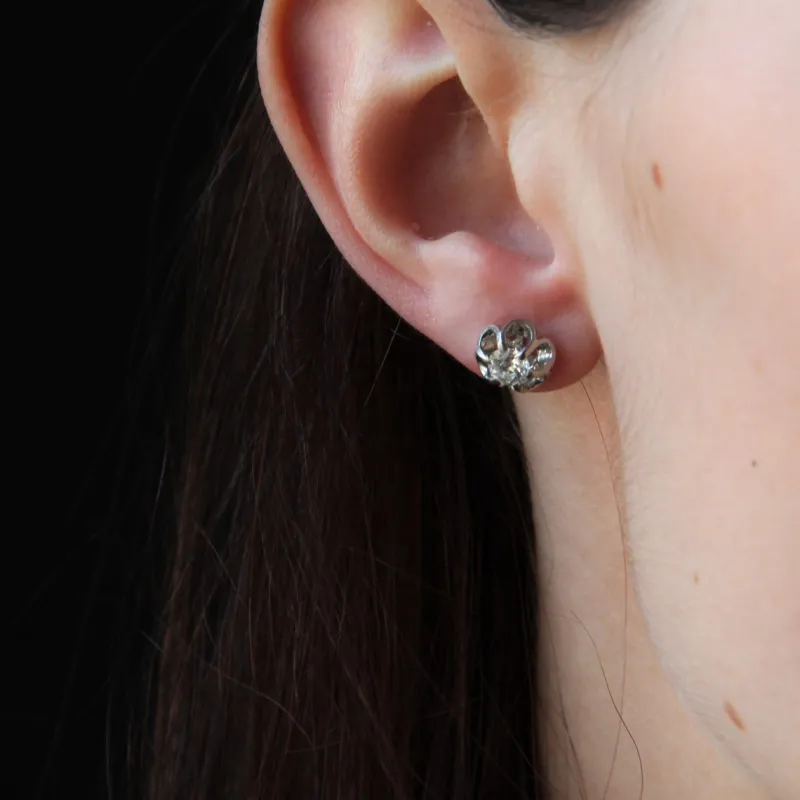 Pamono 18 Karat White Gold Earrings, 1920s, Set of 2> Earrings