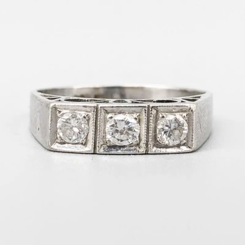 Pamono 14 Karat White Gold Ring with Diamonds> Rings