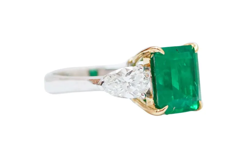 Online Pamono 18 Karat White Gold Ring with Emerald and Diamonds