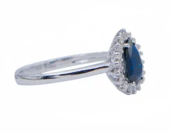 Outlet Pamono 18 Karat White Gold Ring with Drop Sapphire and Diamonds