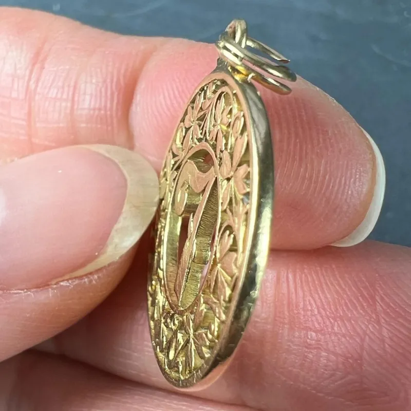 Pamono 18 Karat Yellow Gold Lucky Number 7 4-Leaf Clover Good Luck Charm Pendant, 1890s> Necklaces