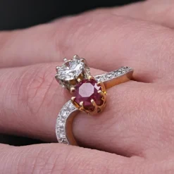 Pamono 18 Karat Yellow Gold Ring with Ruby and Diamonds, 1960s><noscript><img width=