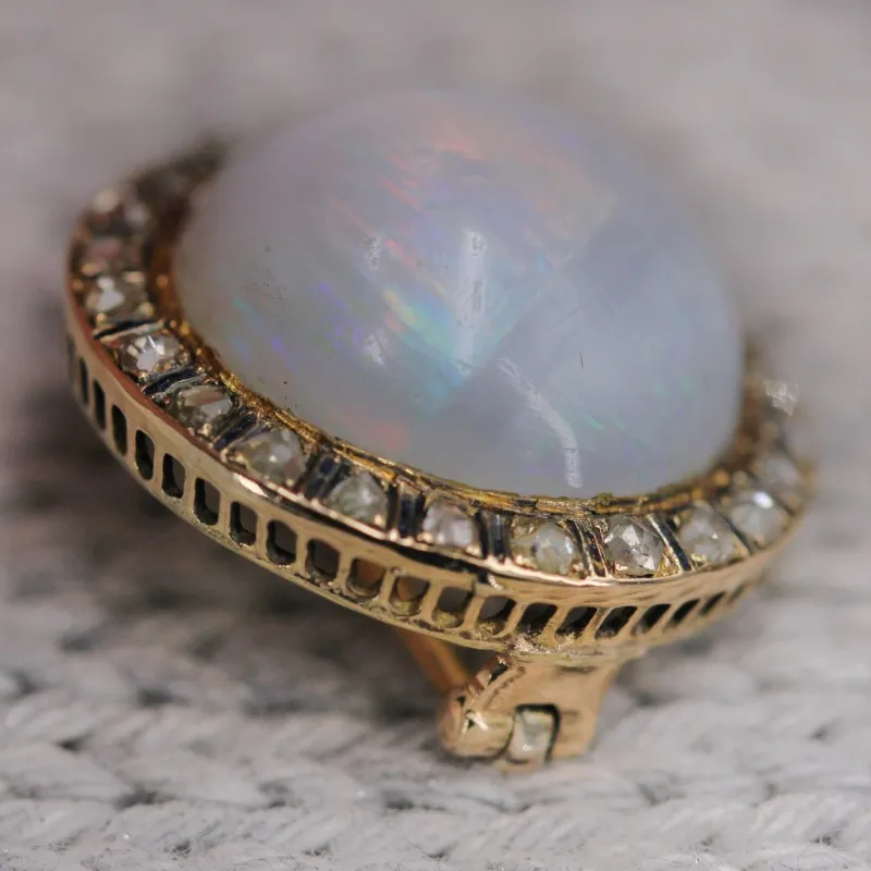 Pamono 18 Karat Yellow Gold Round Brooch with Opal, Diamonds & Enamel, 1930s> Brooches