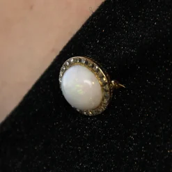 Pamono 18 Karat Yellow Gold Round Brooch with Opal, Diamonds & Enamel, 1930s><noscript><img width=