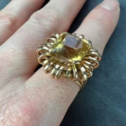 Best Pamono 18 Karat Yellow Gold Spring Cocktail Ring with Citrine, 1950s