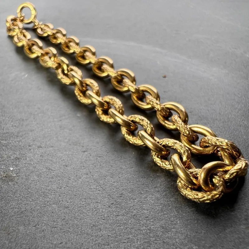 Hot Pamono 18 Karat Yellow Gold Textured Cable Link Bracelet, 1960s