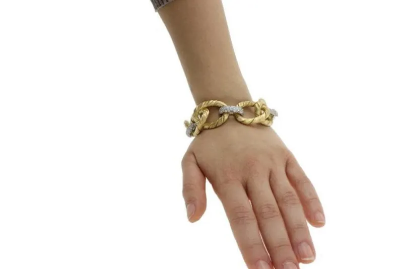 Pamono 18 Kt Yellow Gold Link Bracelet with Diamond