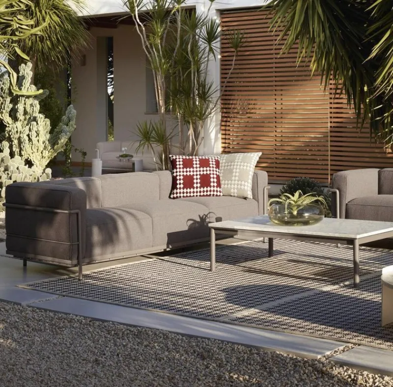 Pamono 10 Low Tube Table by Le Corbusier for Cassina