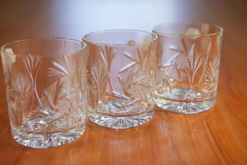 Pamono 320 ml Crystal Whiskey Lowball Glasses by Huta Julia, Set of 6> Tabletop