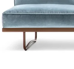 Hot Pamono 5 Sofa by Le Corbusier for Cassina