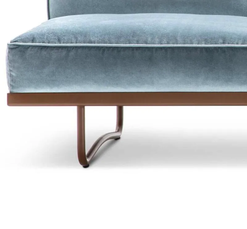 Hot Pamono 5 Sofa by Le Corbusier for Cassina