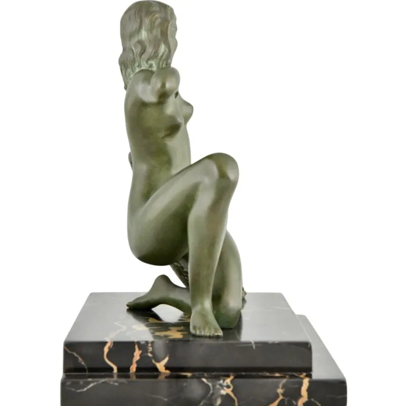 Pamono A. Soleau, Art Deco Kneeling Nude with Fruit Basket, 1930, Bronze with Marble Base> Art Deco