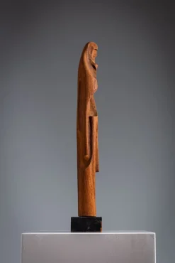 Hot Pamono Abstract Art Deco Figure, 1920s, Wood