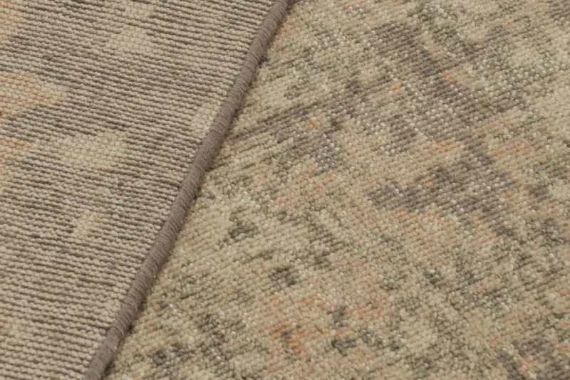 Pamono Abstract Rug in Beige and Gray from R&K Principal Jahanshah Nazmiyal> Carpets & Textiles|Carpets & Textiles