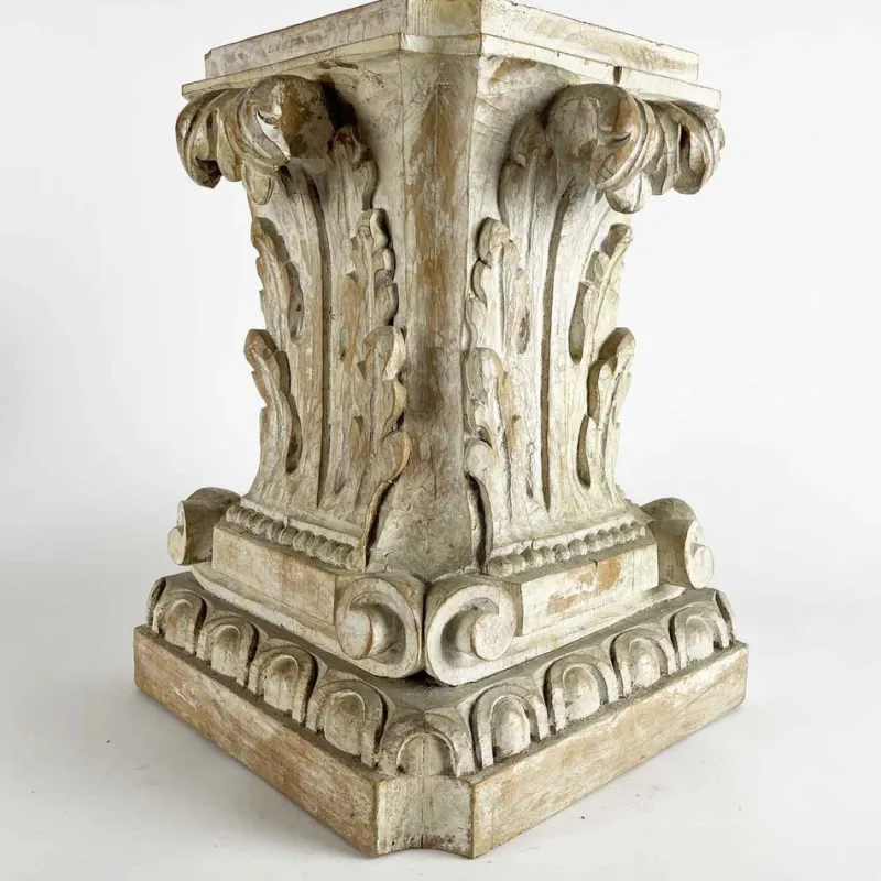 Discount Pamono Acanthus Leaf Carved Capitals, 1900, Set of 2
