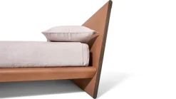 Hot Pamono Acute Bed by Rodolfo Dordoni for Cassina