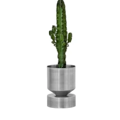 Pamono Ada Raw Small Planter by Llot Llov