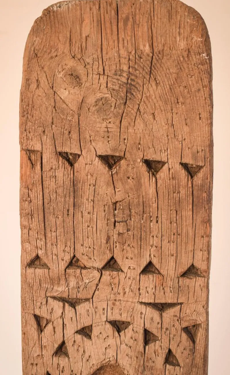 Pamono African Lintel (Tuareg) in Wood, 20th-Century> Minimalist