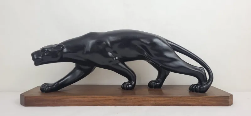 Pamono After S. Melani, Art Deco Black Panther Sculpture, 1930s, Plaster on Wood Base> Art Deco|Sculpture