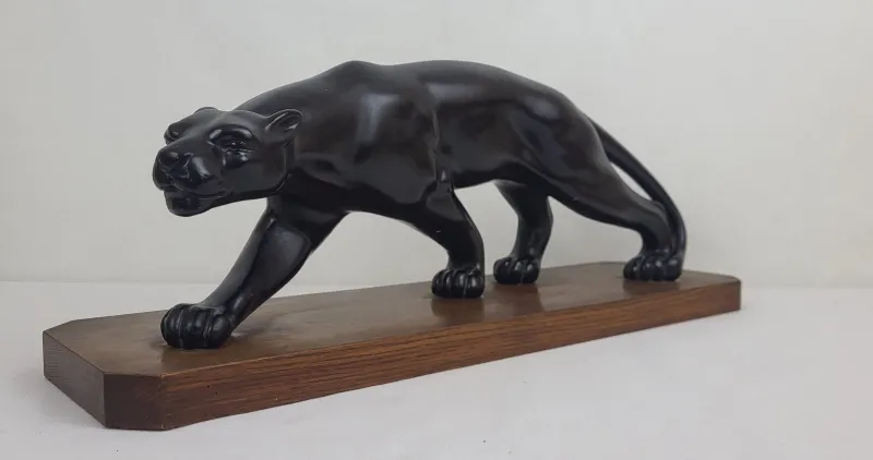 Pamono After S. Melani, Art Deco Black Panther Sculpture, 1930s, Plaster on Wood Base> Art Deco|Sculpture