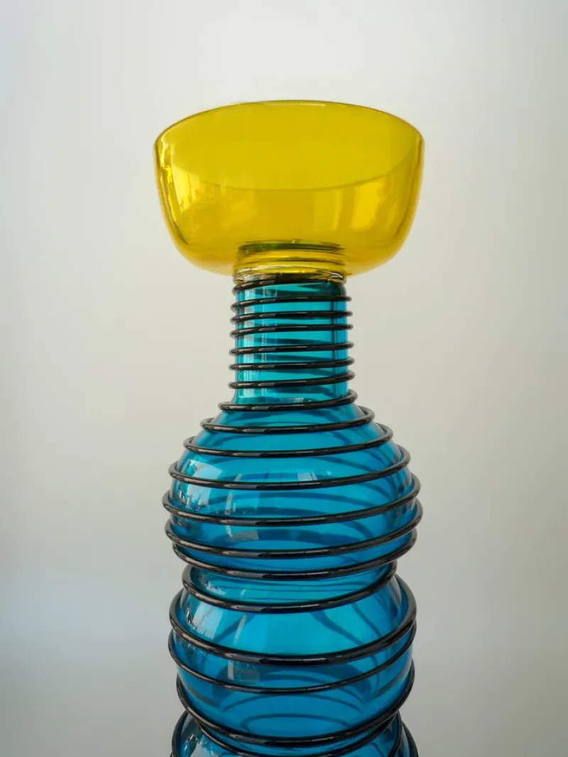 Pamono Alioth Designer Vase by Ettore Sottsass for Memphis Milan> Tabletop