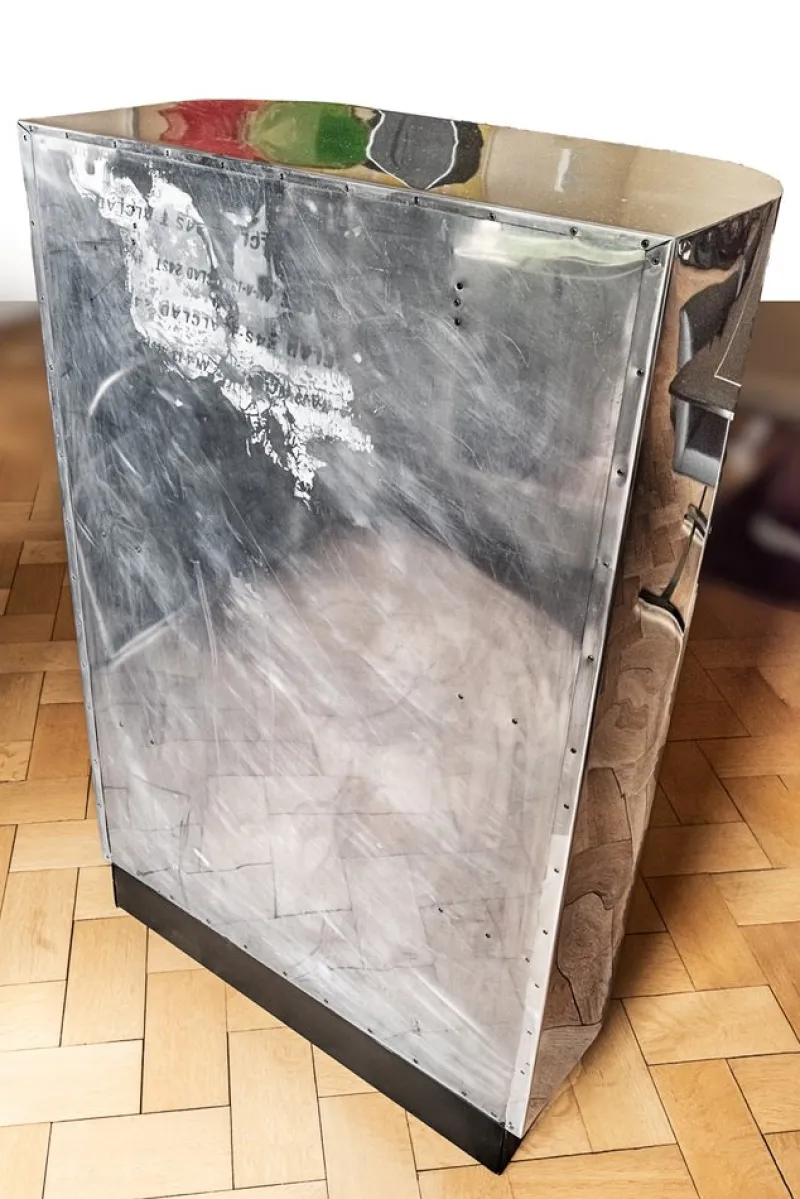 Pamono Aluminum Wardrobe from Hawker, 1930s> Cabinets & Wardrobes