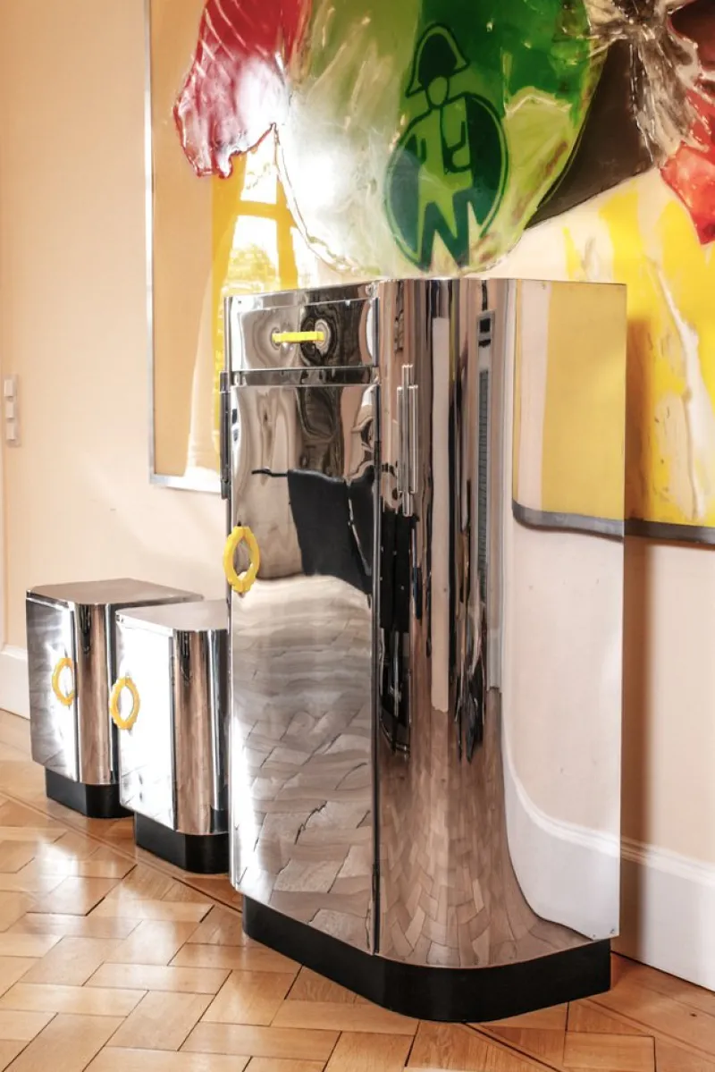 Pamono Aluminum Wardrobe from Hawker, 1930s> Cabinets & Wardrobes