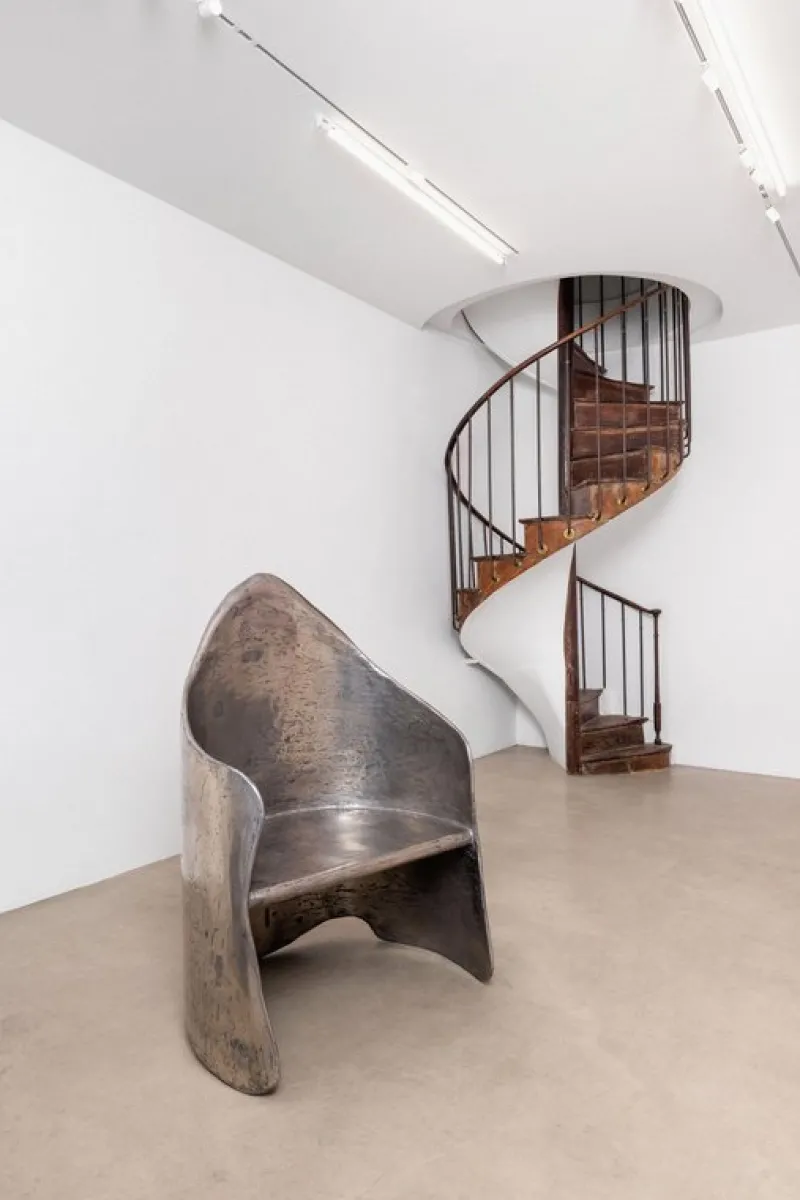 Online Pamono Amaia Chair in Aluminium Brass by Atelier Ellery