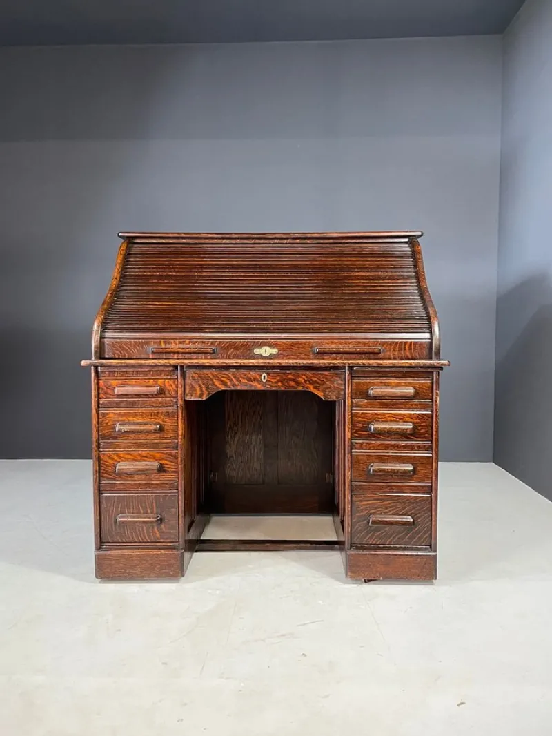 Pamono American Oak Roll-Top Desk, Czechoslovakia, 1930s> Desks