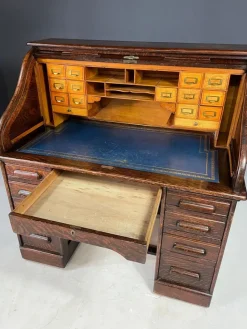Pamono American Oak Roll-Top Desk, Czechoslovakia, 1930s><noscript><img width=