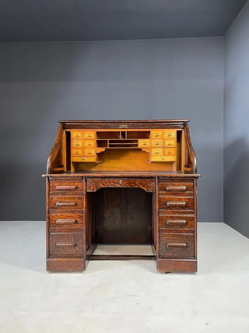 Pamono American Oak Roll-Top Desk, Czechoslovakia, 1930s> Desks