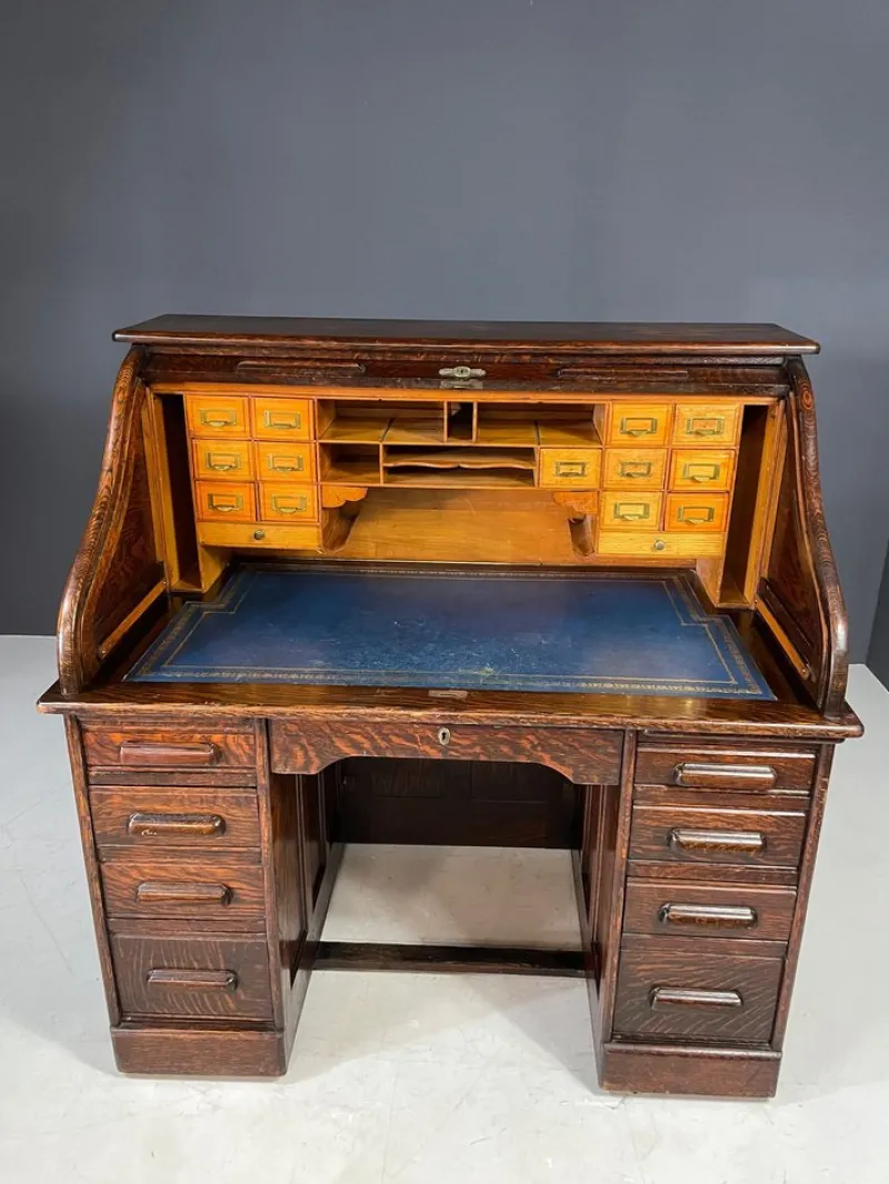 Pamono American Oak Roll-Top Desk, Czechoslovakia, 1930s> Desks