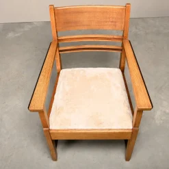 Pamono Amsterdam School Art Deco Armchairs in Oak and Almond Fabric, 1930s, Set of 2><noscript><img width=