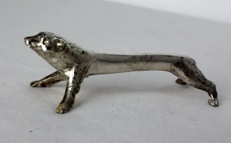 Discount Pamono Animal Shape Knife Holder, 1890s