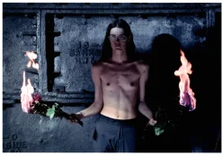 Outlet Pamono Anne Imhof, Roses on Fire, Original Signed Photograph, 2021