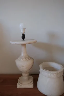 Pamono Antique Alabaster Table Lamp with Alabaster Shade><noscript><img width=