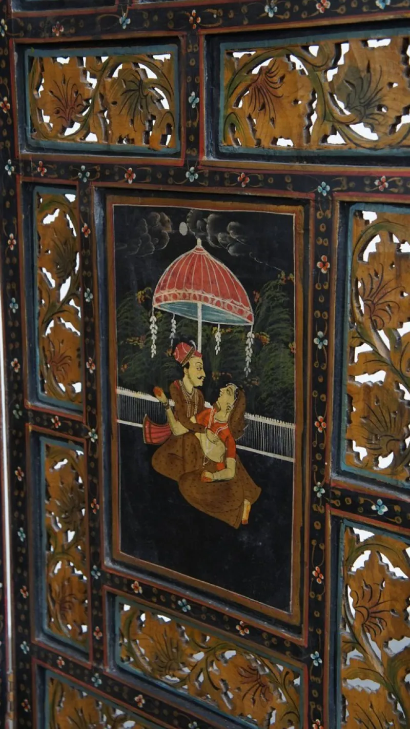Pamono Antique Anglo-Indian Hand-Painted Wooden Room Divider, 1800s> Room Dividers & Screens