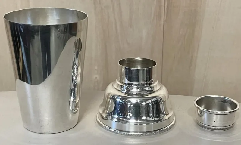 Pamono Antique Art Deco Silver Plated Cocktail Shaker from Asprey & Co London, 1920s> Dinnerware Accessories